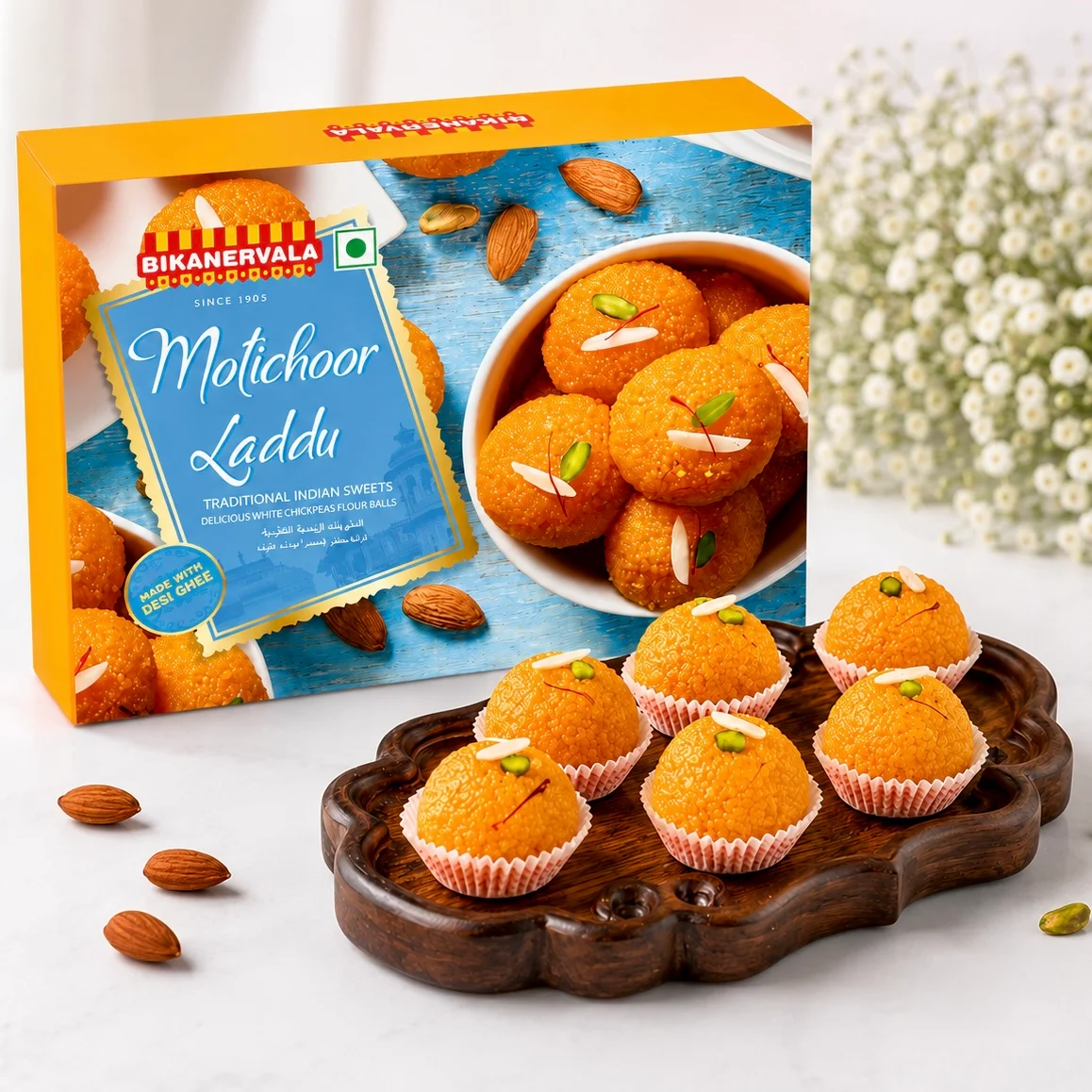 Traditional Motichoor Laddu 250g Gift Box made with pure ghee, golden boondi pearls and aromatic cardamom